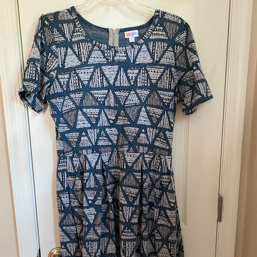 Amelia LuLaRoe Geometric Pattern Dress - XL
